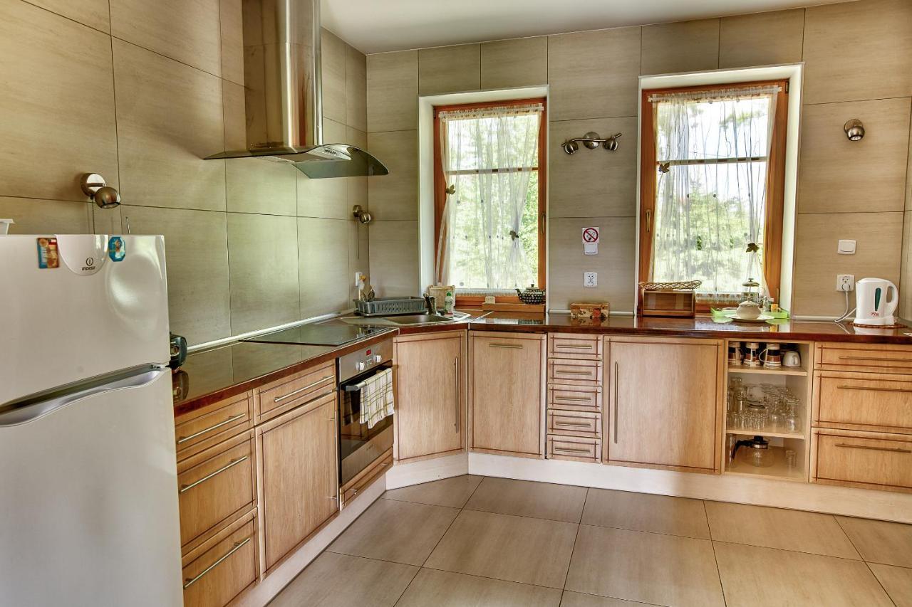 Debowa Dziupla Guest house *